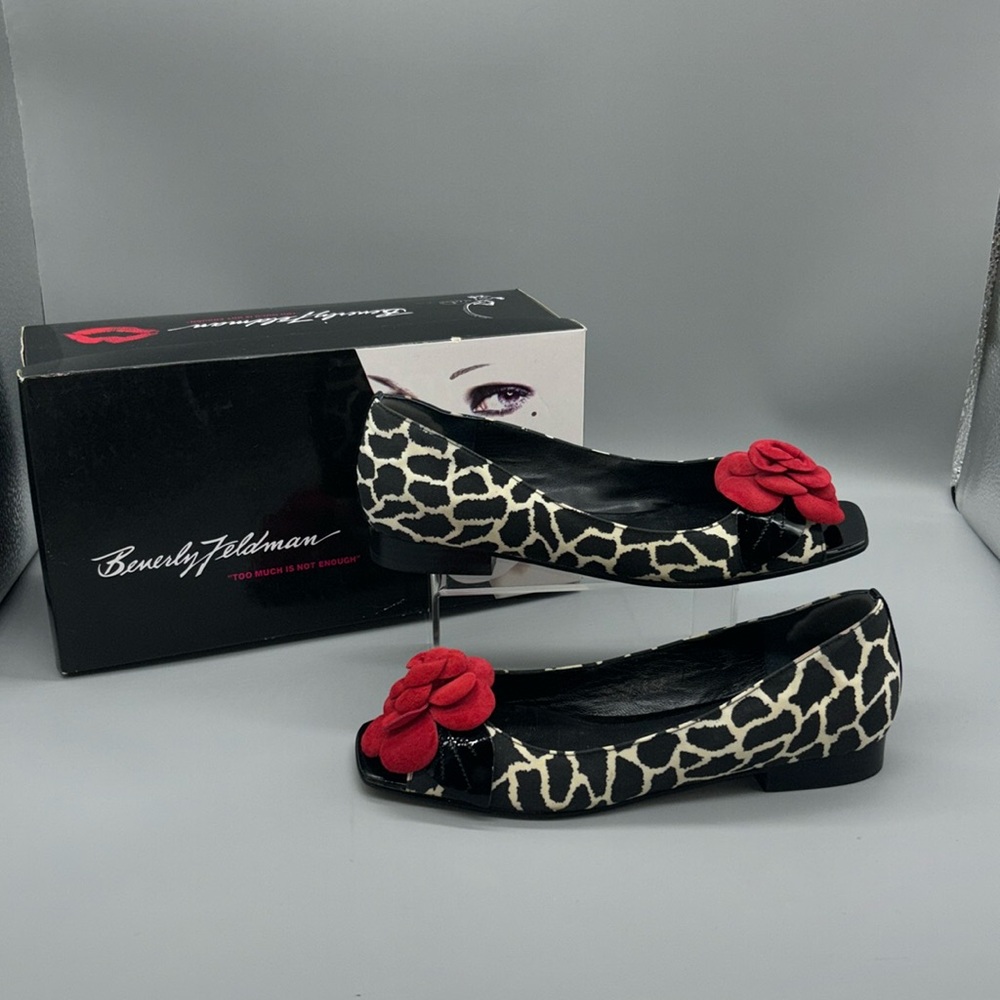 BEVERLY FELDMAN PRALINE FLATS